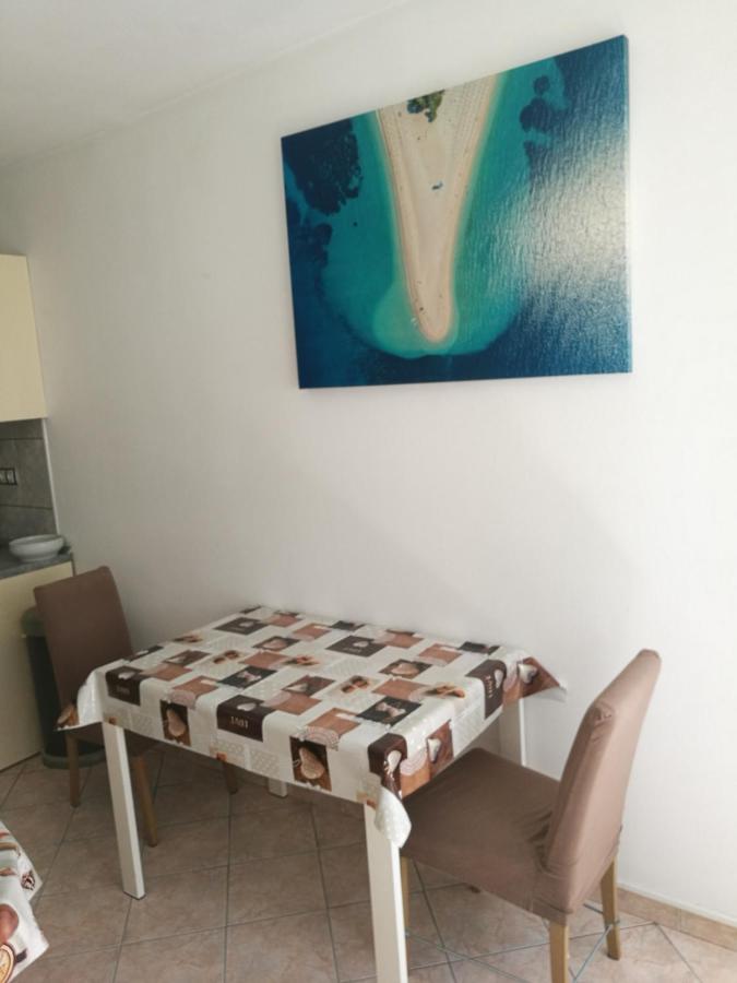 Nice And Cozy Two Single Bed Room Split Bagian luar foto