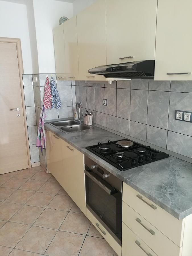 Nice And Cozy Two Single Bed Room Split Bagian luar foto